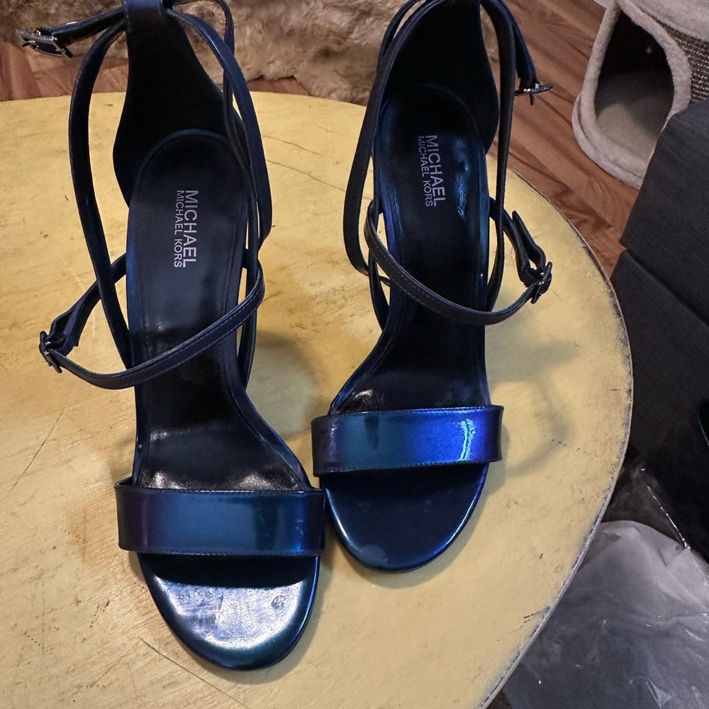 Michael Kors Women's iridescent Sandals